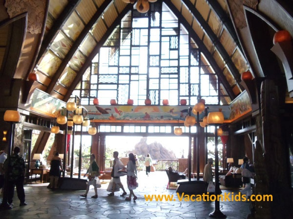The spirit of Hawaii surrounds guests from the moment they enter the lobby at Disney Aulani Resort.