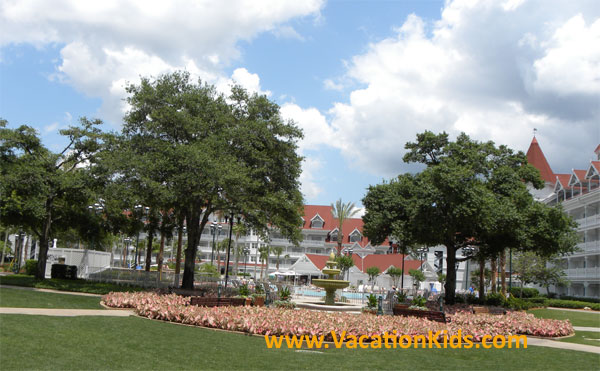 Disney's Grand Floridian Resort sits on 40 perfectly manicure acres of lawns and flowers