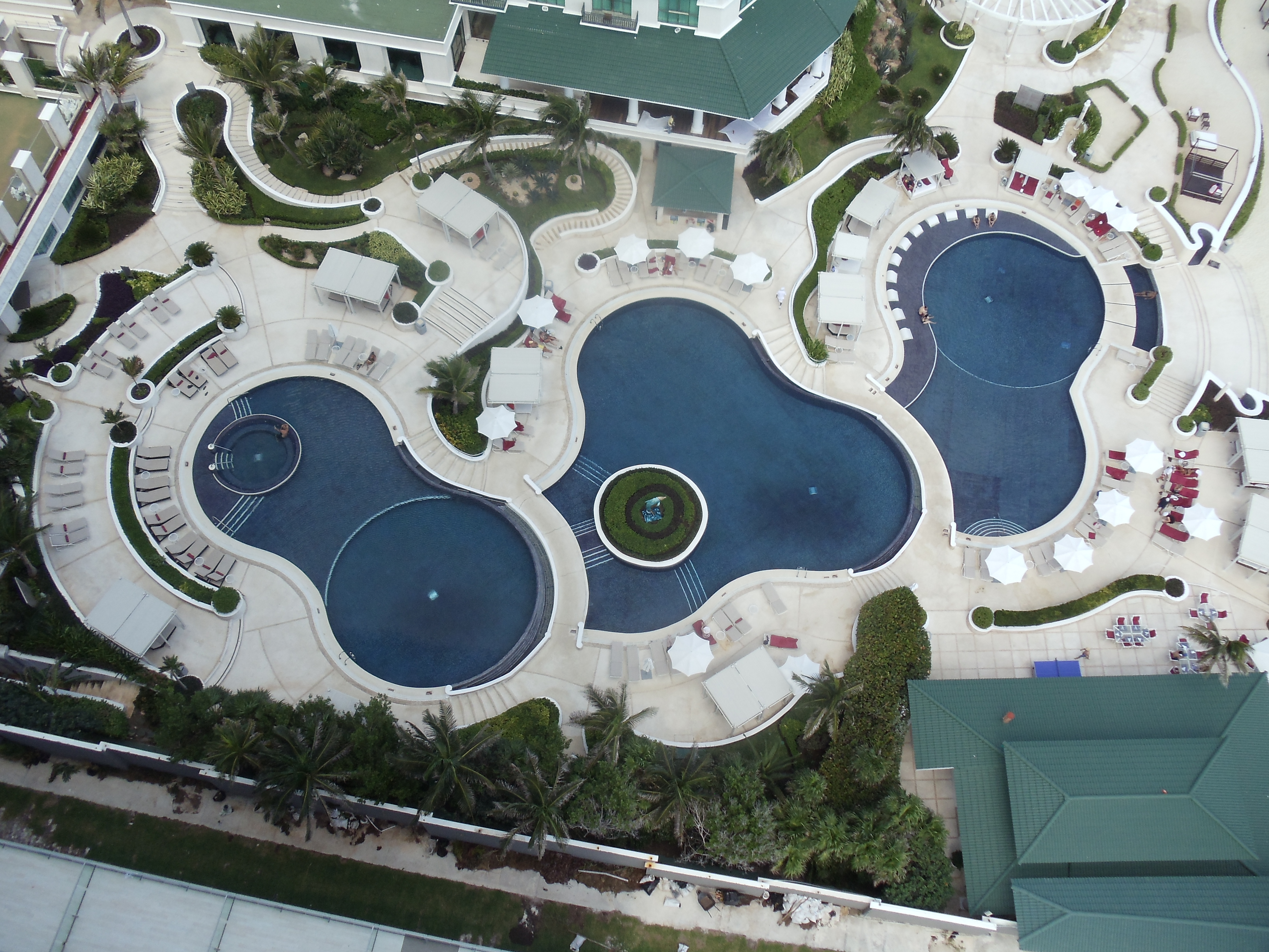 Sandos Cancun Activities