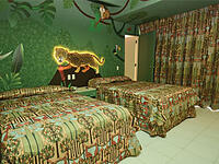 oasis palm beach family room 2