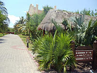 Grand Palladium Colonial