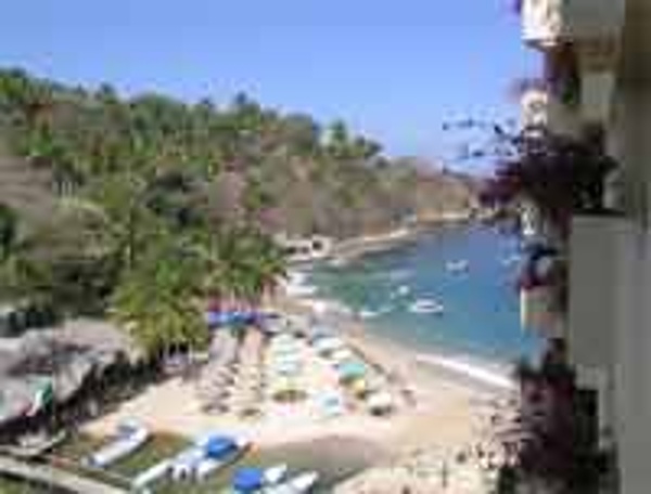 Barcelo Puerto Vallarta views of the property