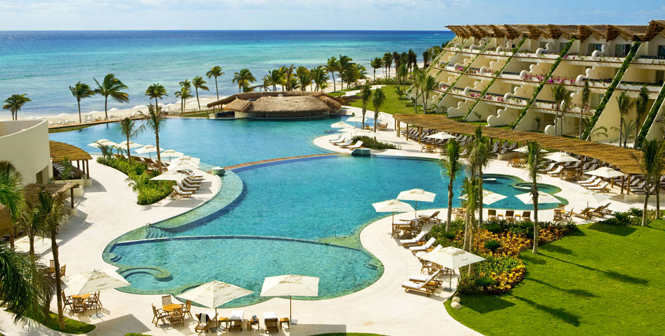 family pool iwith shallow children's swim area at the Grand Velas Riviera Maya