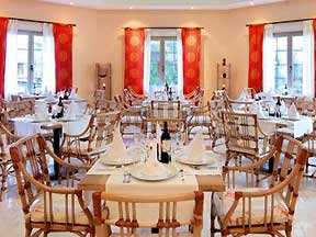 Reservations are required for the ala carte restaurants that are part of the all inclusive program at the Barcelo Maya Tropical