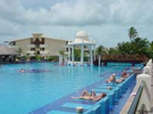 Now Sapphire pool and gazebo