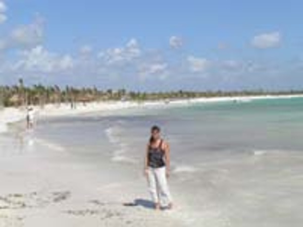 Vacationkids Suzie Sturm says the Beach at the Grand Palladium White Sands is one of the prettiest in the Riviera Maya