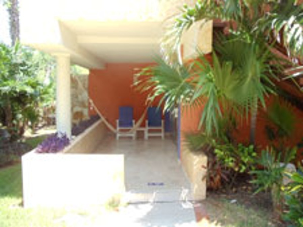 Grand Palladium Colonial rooms all offer balconies or patios where families can kick back and relax