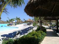 Sun or shade? It's your choice at the Grand Palladium Colonial pool