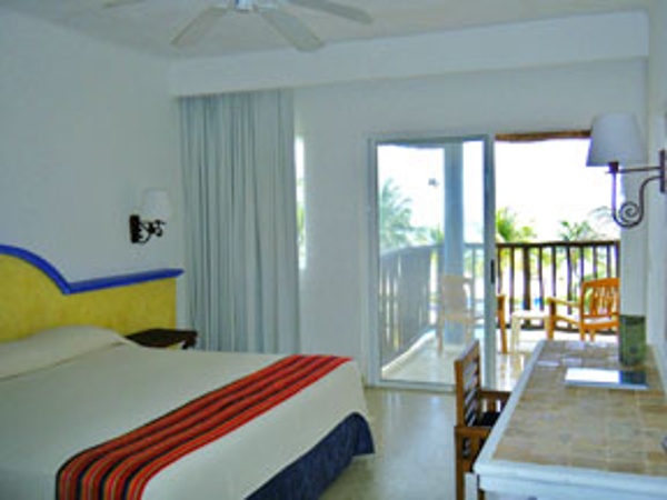 Akumal Beach Resort offers comfortable rooms all with Ocean views right off your porch and just steps to the ocean edge