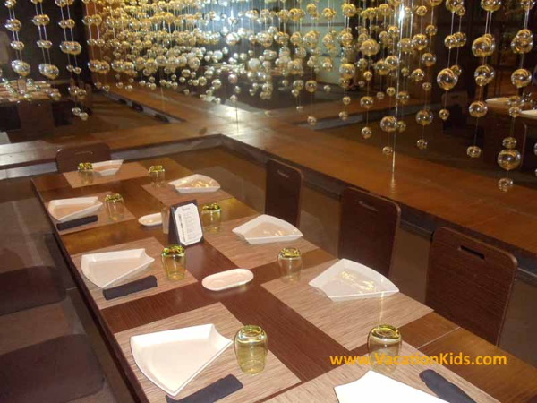 14 restaurant choices at the Paradisus la Esmeralda resort