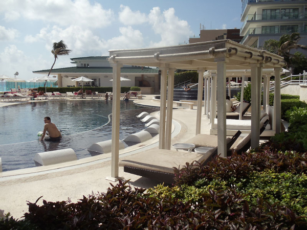 Sandos Cancun pool side beach beds