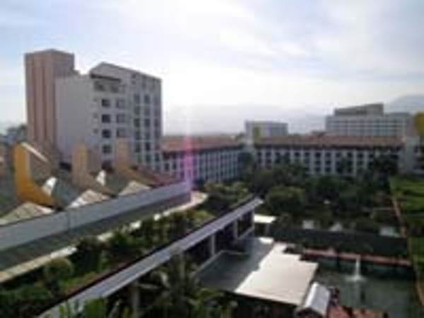 View of the grounds of the Melia Puerto Vallarta