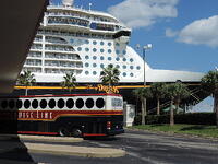 How Families of 5 Can Save on a Disney Cruise