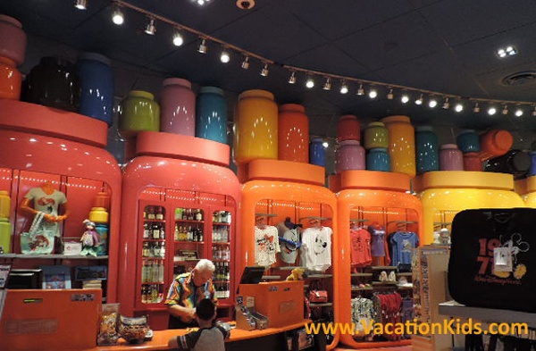 The Ink and Paint gift shop at Disney's ARt Of Animation Resort