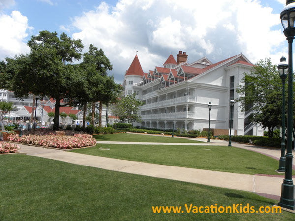 views of the beautiful grounds and outer lodge buildings of Grand Floridian Resort