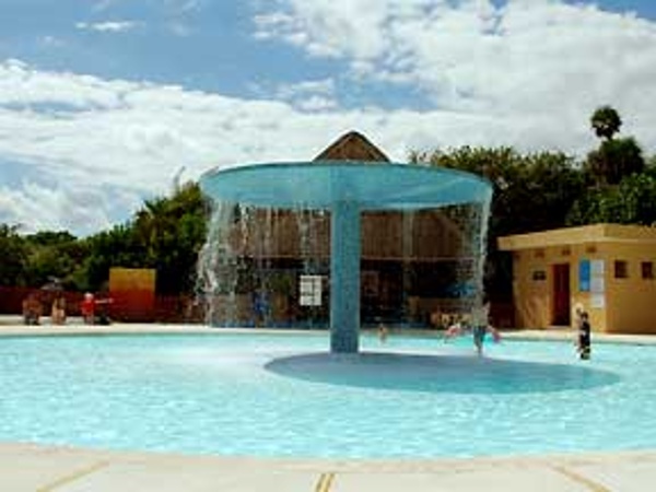 Grand Sirenis kids Club pool and splash area