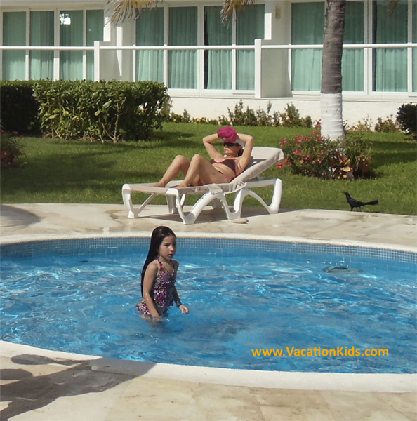 The Krystal Hotel Cancun offers kids a separate shallow kids pool