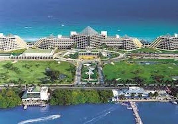 Paradisus Cancun sits between the Caribbean sea and the Nichupte Lagoon with a nine hole golf course in it's front yard