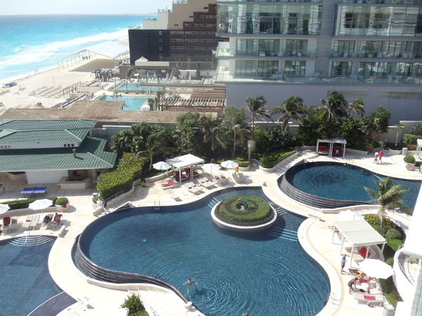 Sandos Cancun offers guests three cascading endless pools complete with jacuzzi section